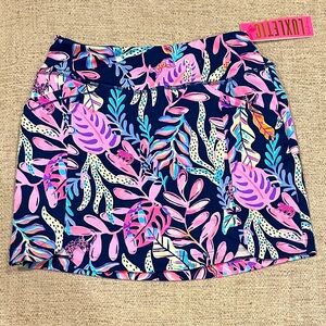 Lily Pulitzer Sabbia Skort UPF40+ in Oyster Bay Navy